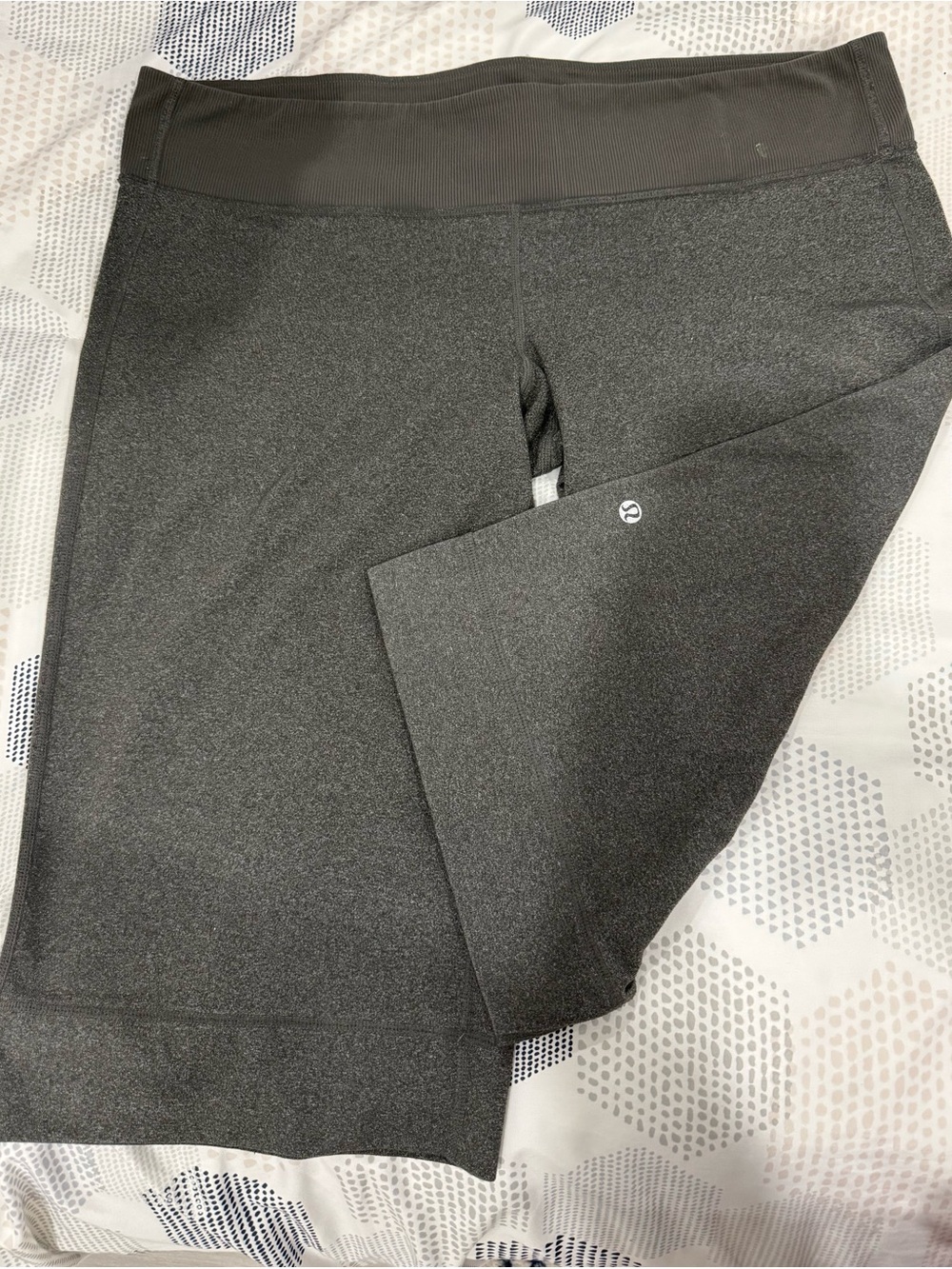 lululemon athletica Men's Dark Gray Performance Joggers